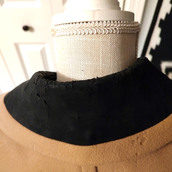 🥰 Host Pick!Vintage Authentic Chanel Brand 1980's Wool Peacoat, Tan & Black, 38 - Picture 10 of 14